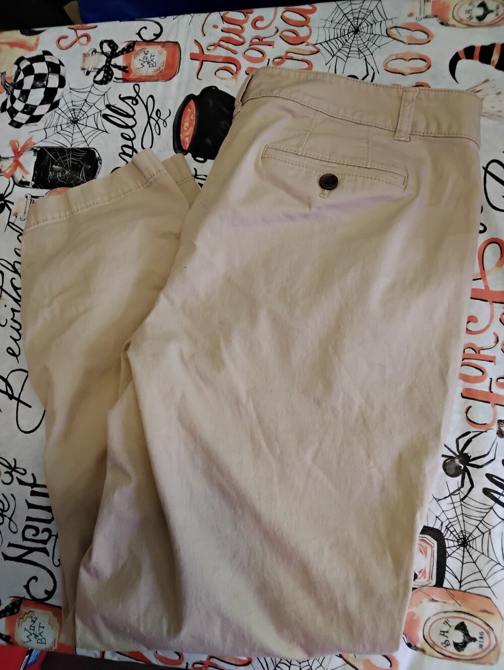 Talbots weekend chinos cropped capri pants Women's Size 14P 14 Petite 34W 26L